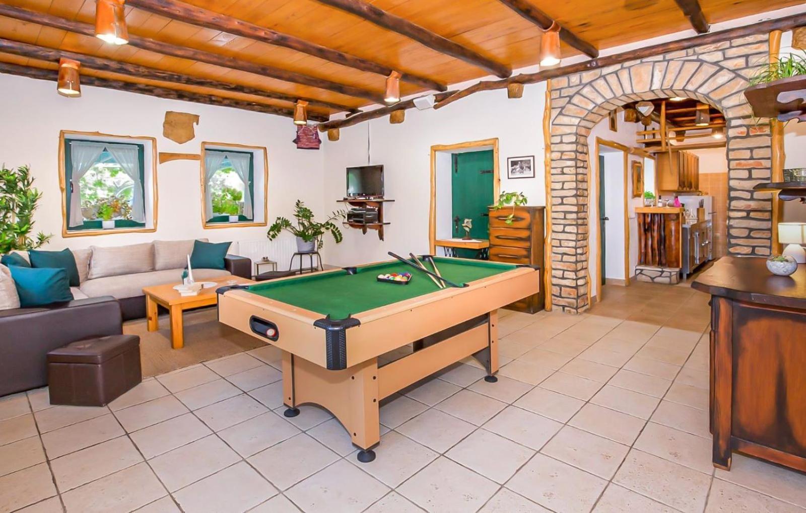 Villa Ognjistar In The Hinterland Of Makarska Riviera Zmijavci Εξωτερικό φωτογραφία