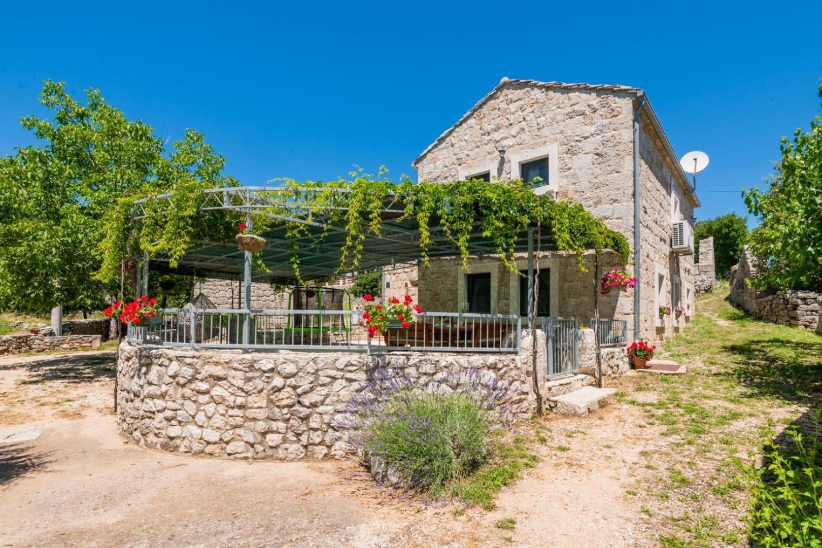 Villa Ognjistar In The Hinterland Of Makarska Riviera Zmijavci Εξωτερικό φωτογραφία