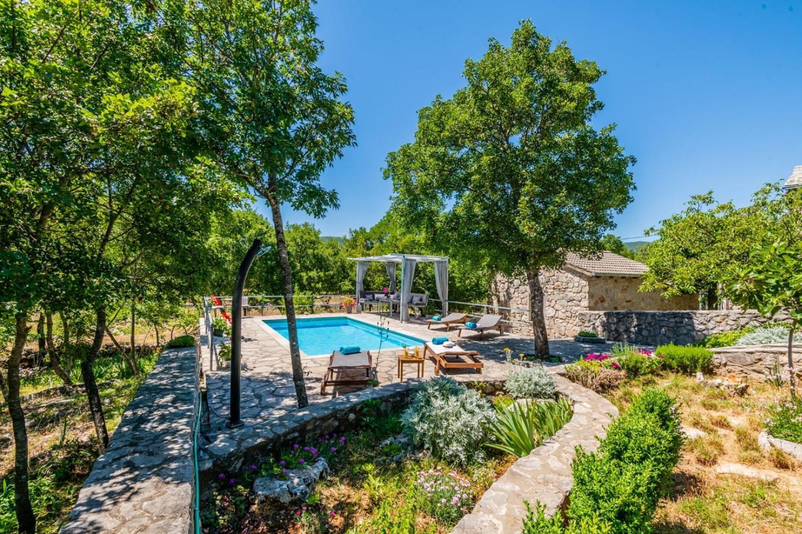 Villa Ognjistar In The Hinterland Of Makarska Riviera Zmijavci Εξωτερικό φωτογραφία