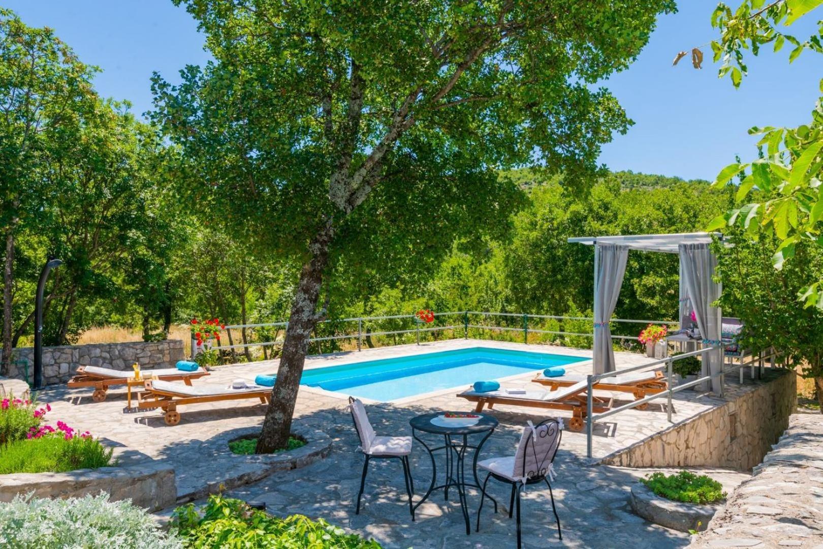 Villa Ognjistar In The Hinterland Of Makarska Riviera Zmijavci Εξωτερικό φωτογραφία