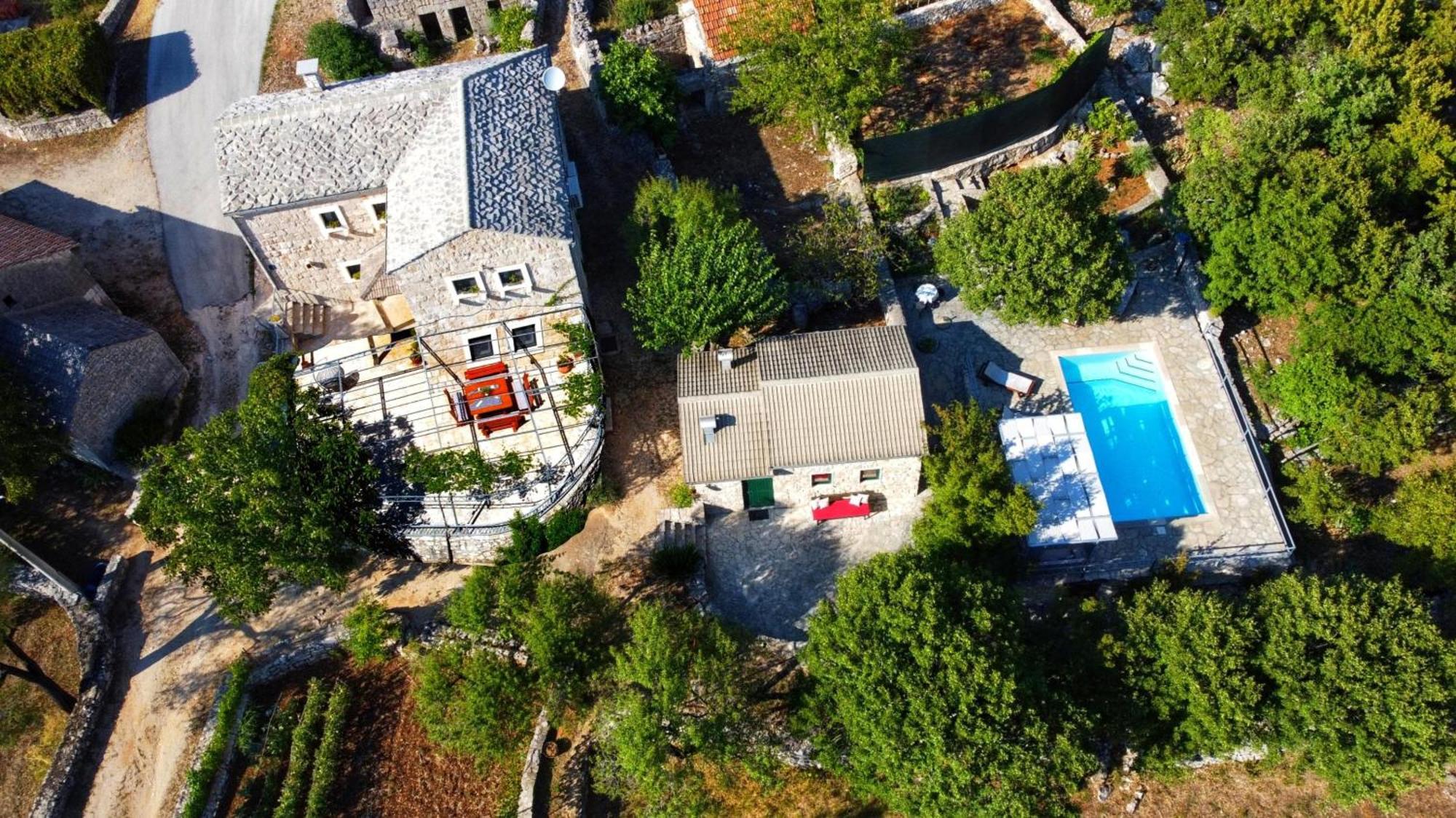 Villa Ognjistar In The Hinterland Of Makarska Riviera Zmijavci Εξωτερικό φωτογραφία